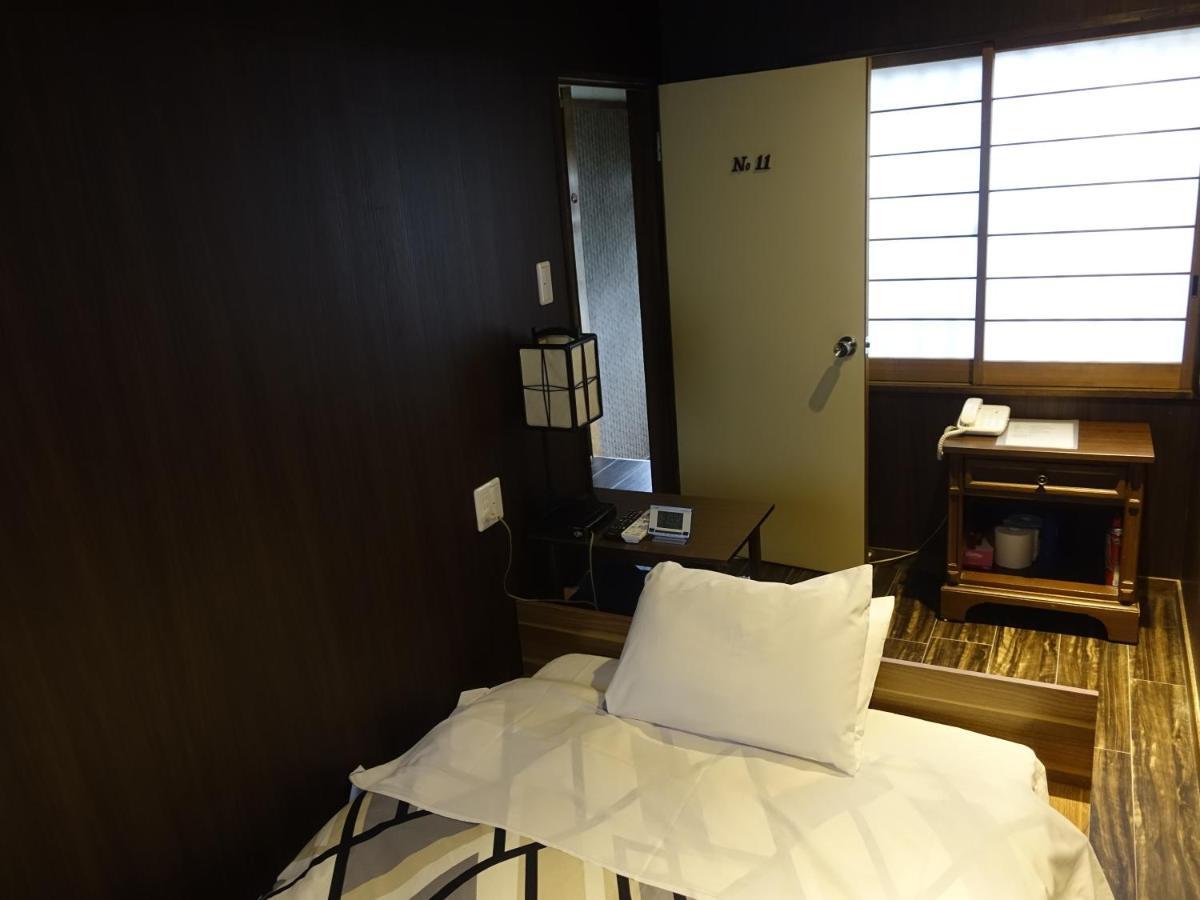 Apartment Oimatsuen *