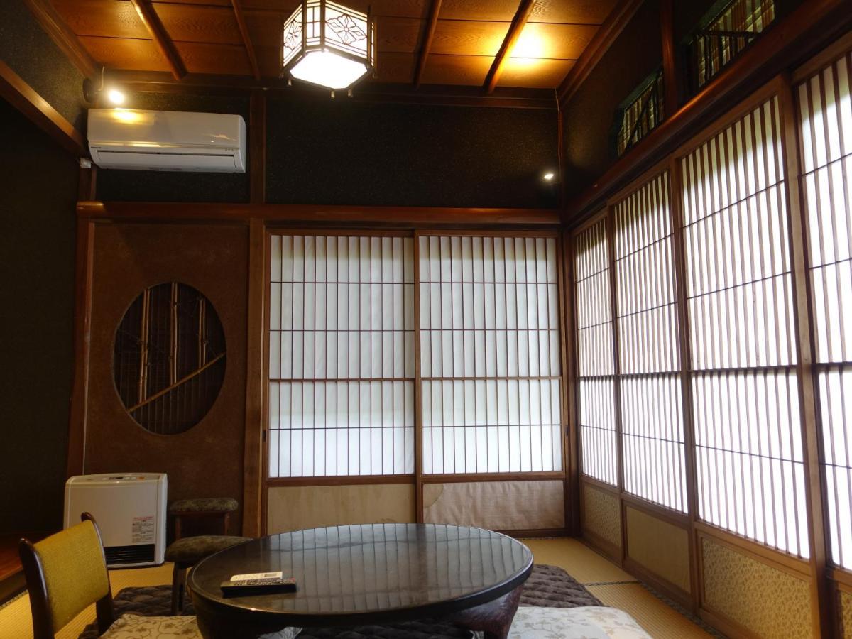 Apartment Oimatsuen *